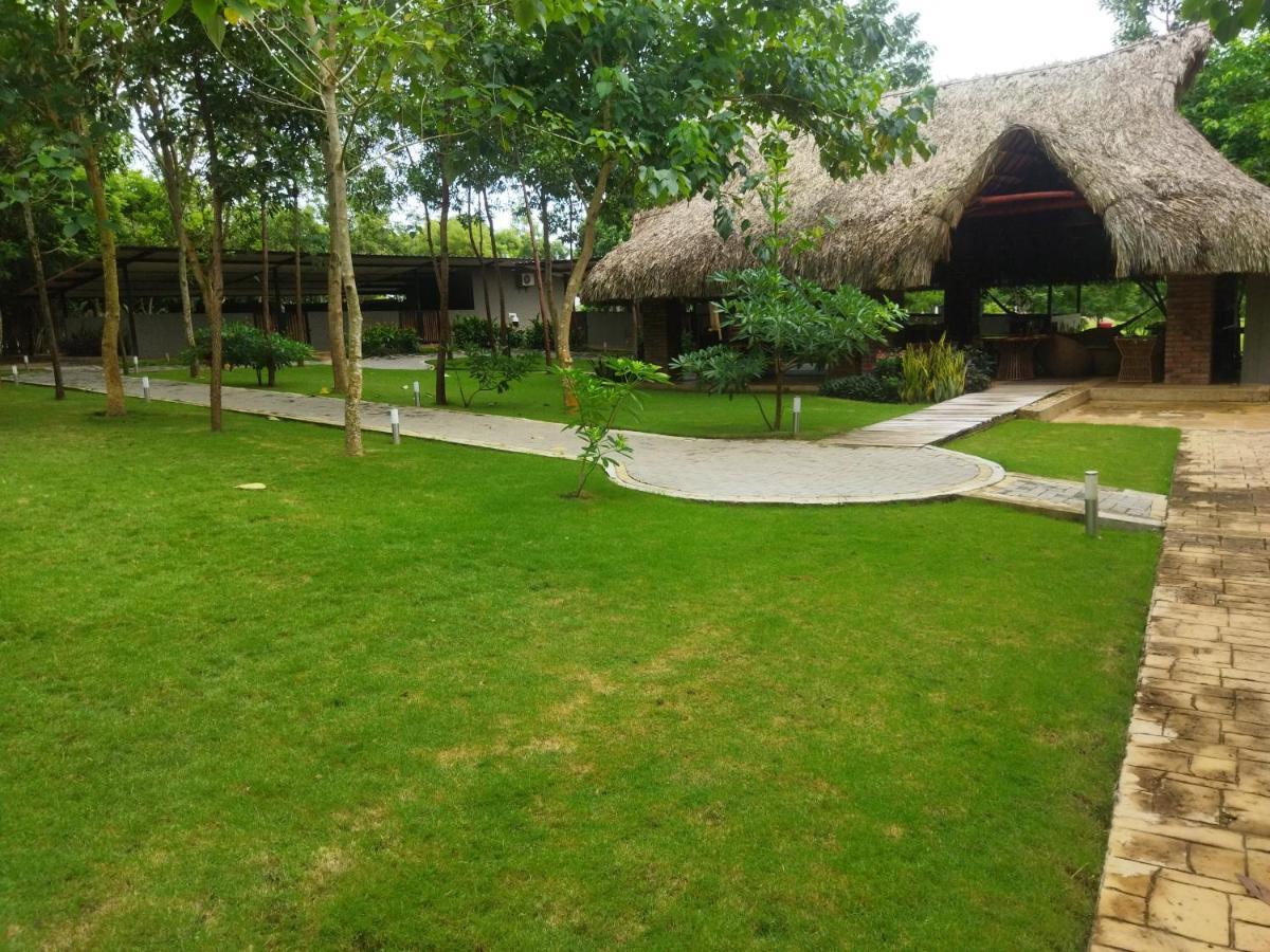 La Bonita Luxury Ecohotel Sahagun ภายนอก รูปภาพ